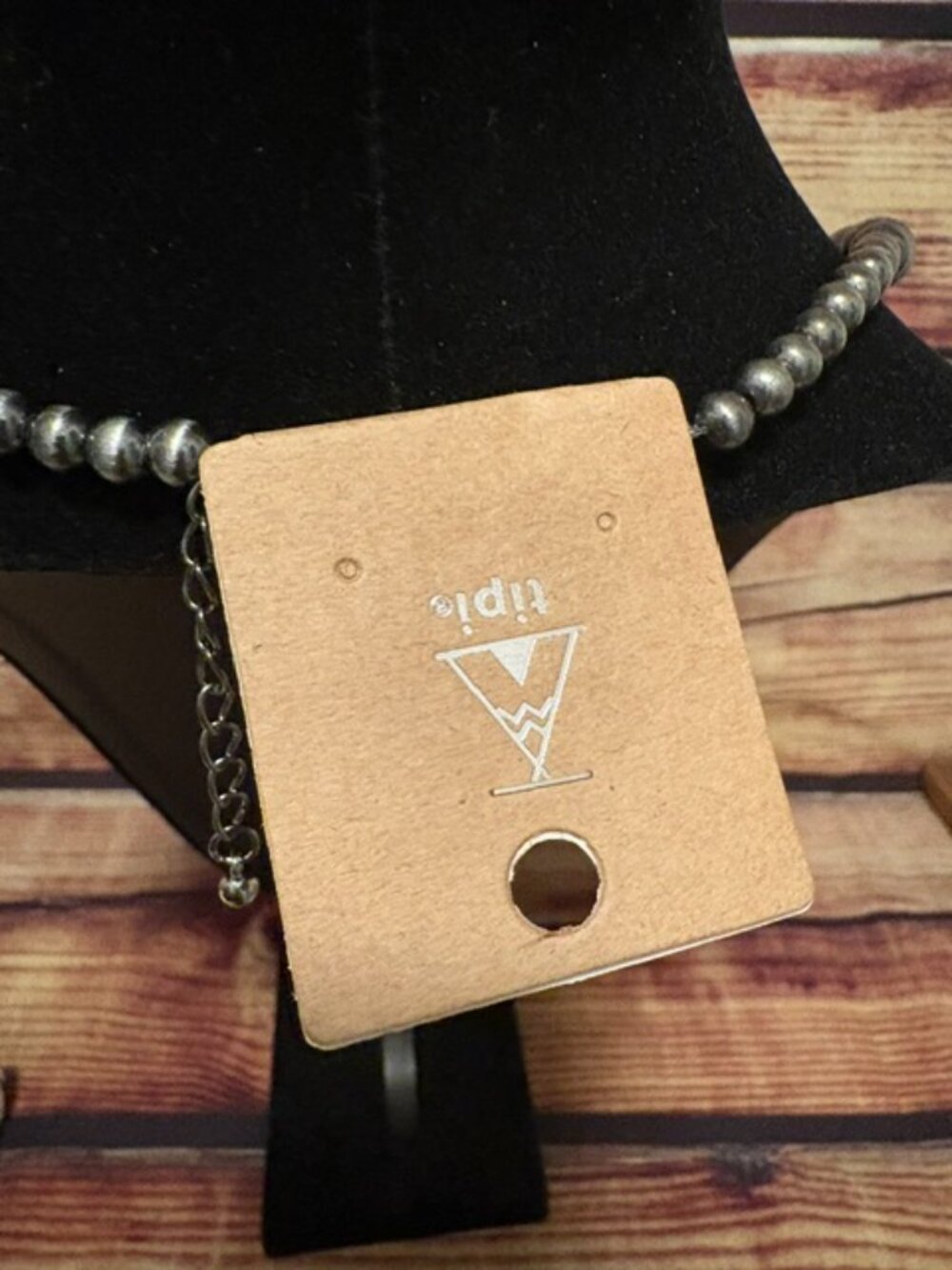 Desert Pearl Faux Graduated Silver Western Necklace NWT - Picture 6 of 6